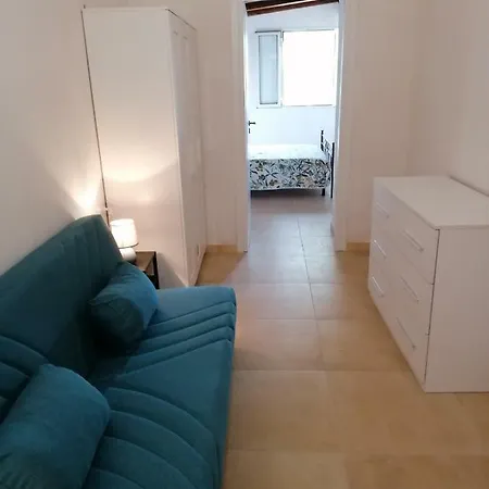 Domus Arwen Nyaraló Vieste